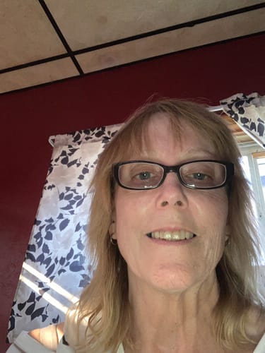 Customer photo review of Reverse-aging Adaptive Foundation